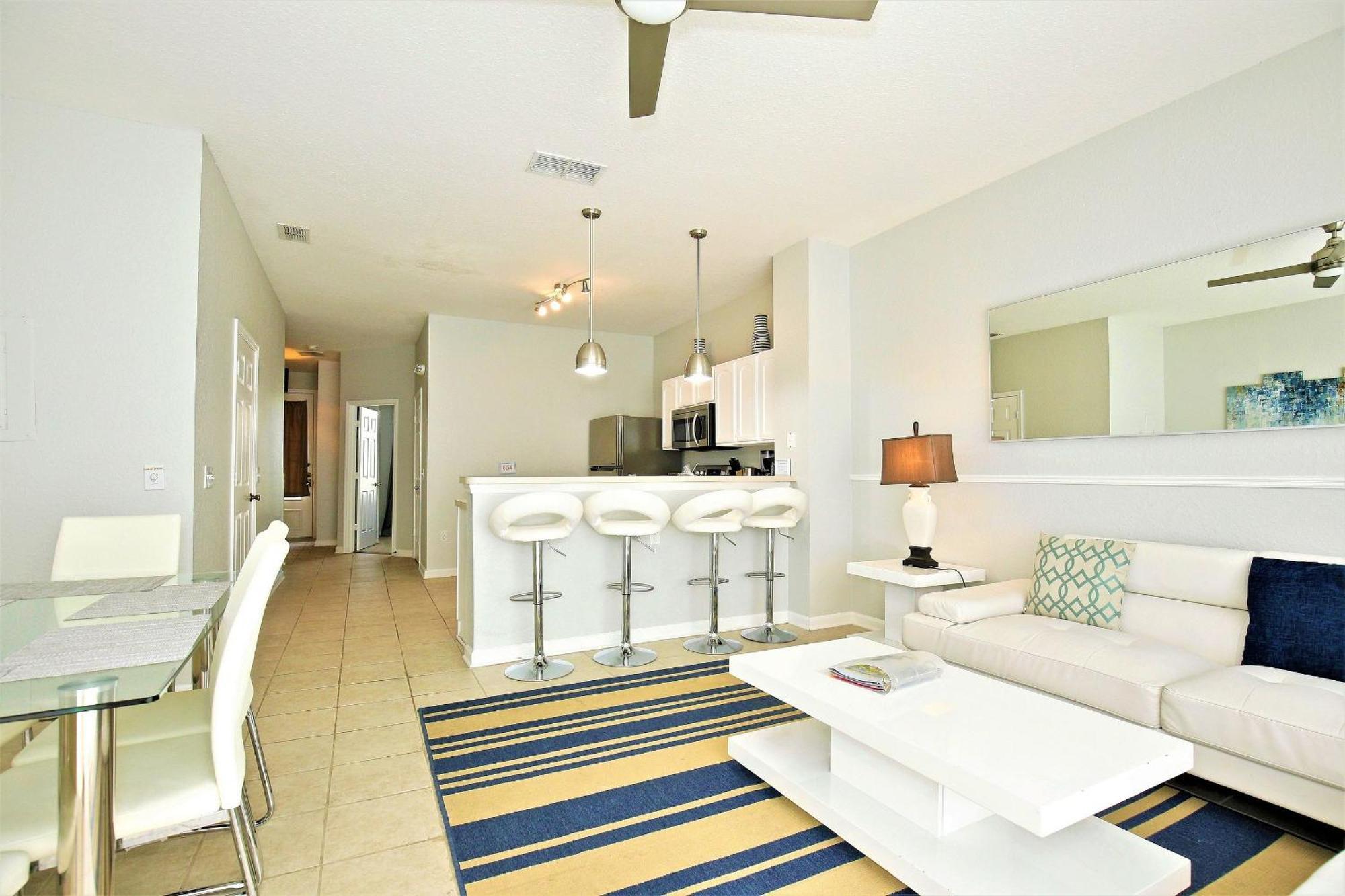 3bd/3ba Adventure Townhome | Access Holiday home *
