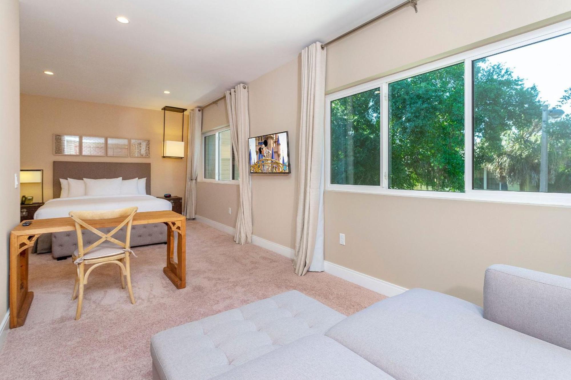 Luxury 3bedroom Near W/ Bbq & Outdoor Dining! Orlando