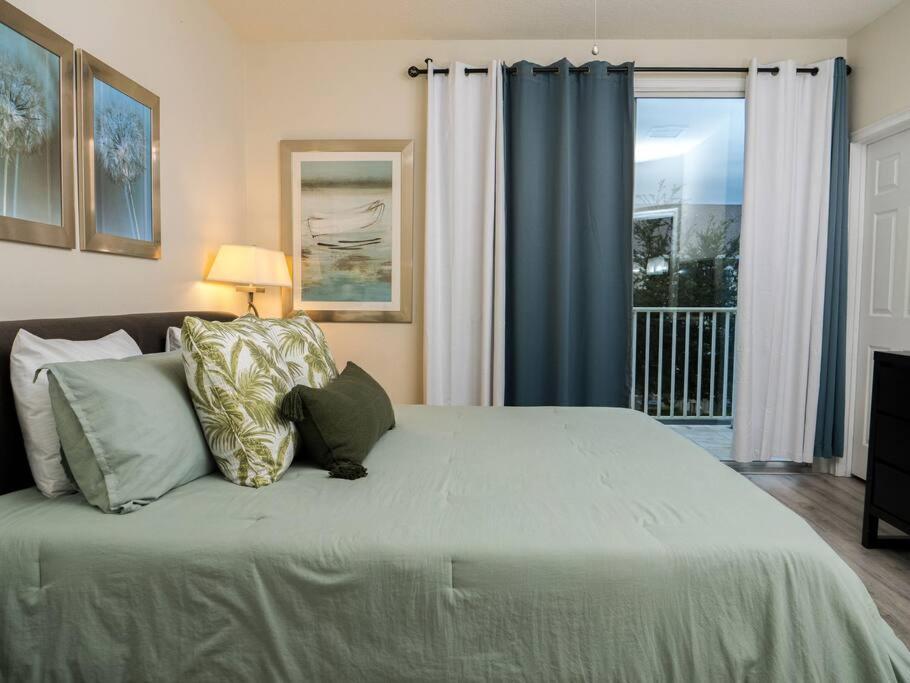 Clermont Fun Townhouse With Pool Close To Holiday home