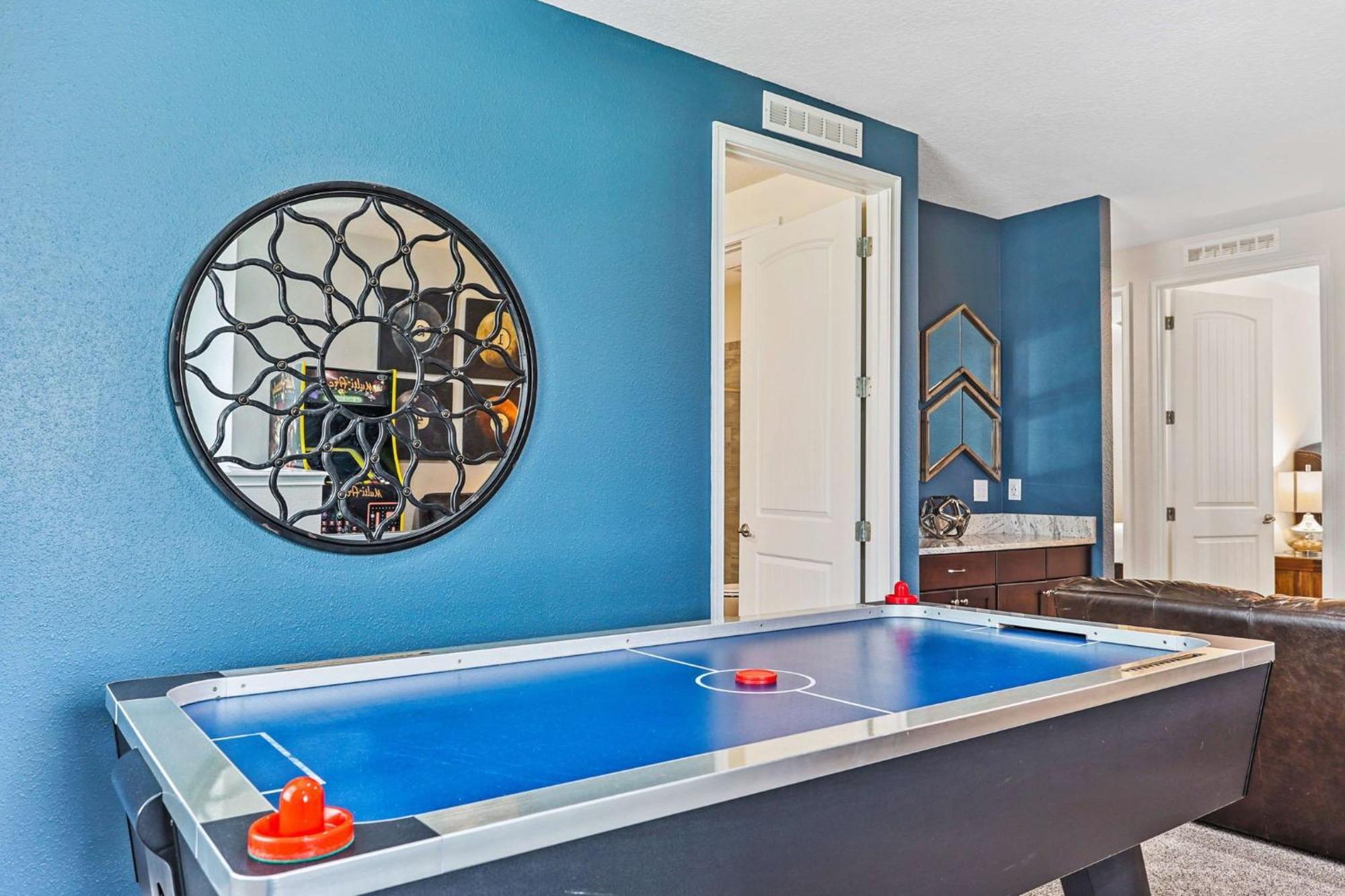 - Encore 581 Villa Orlando