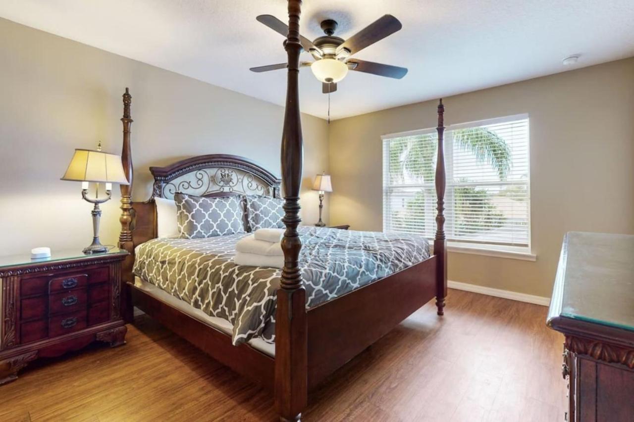 New 7 Bed Family With Themed And Game *