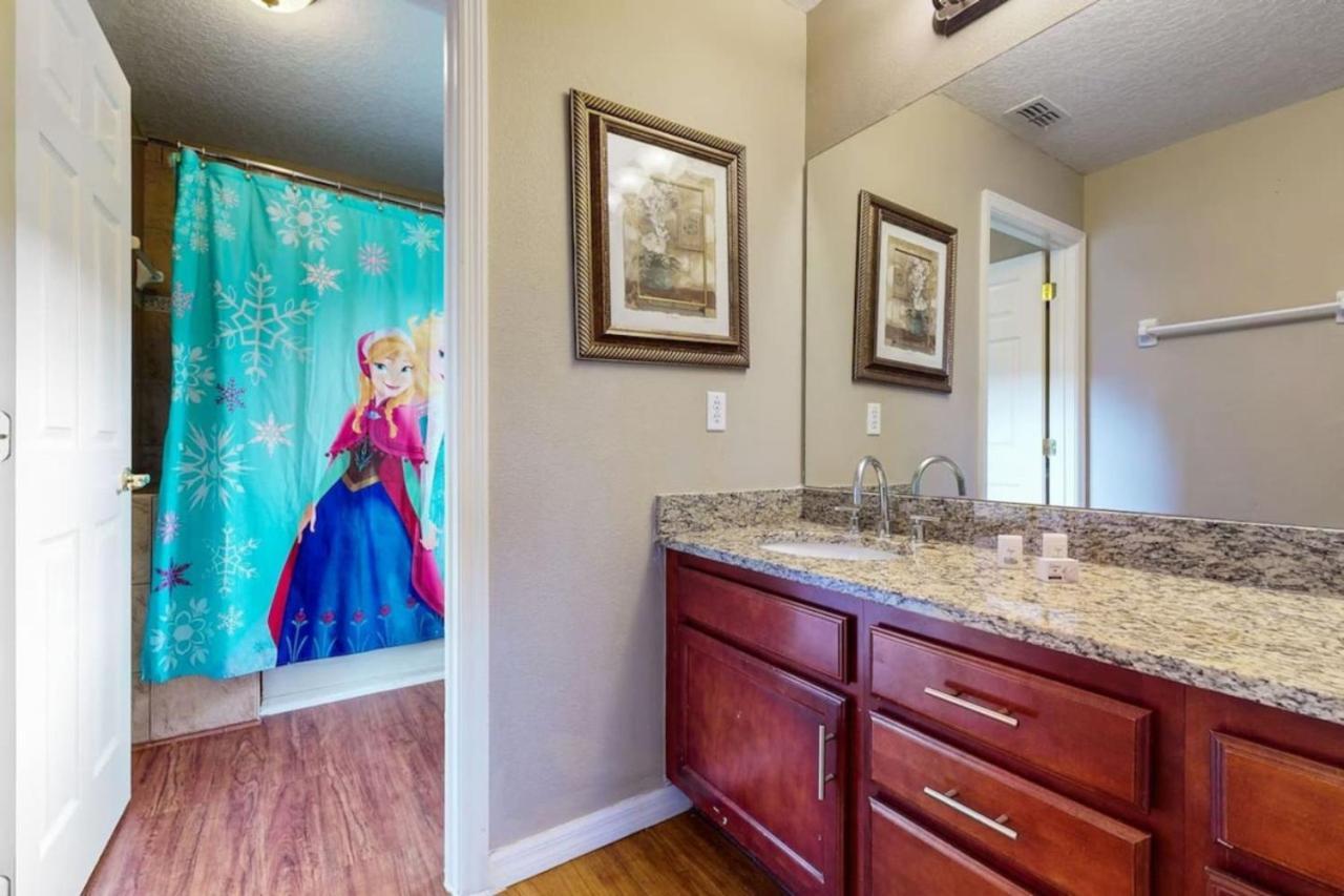 New 7 Bed Family With Themed And Game Orlando
