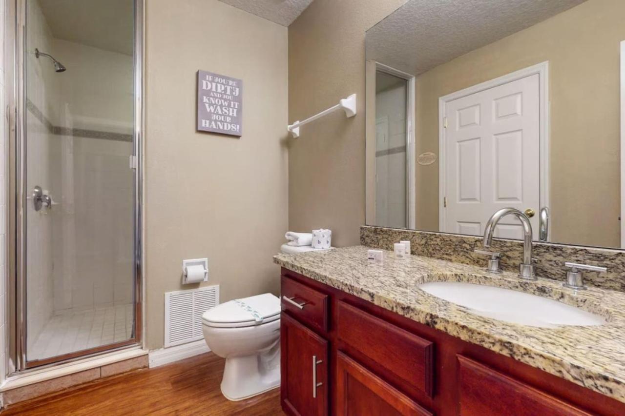 New 7 Bed Family With Themed And Game Holiday home Orlando