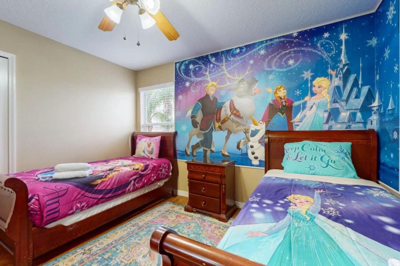 New 7 Bed Family With Themed And Game Holiday home