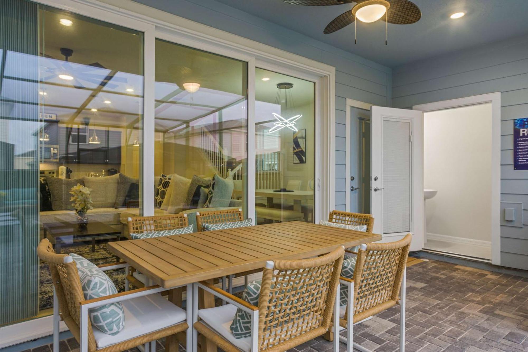 Brand New 5 Bed In Windsor Cay Villa