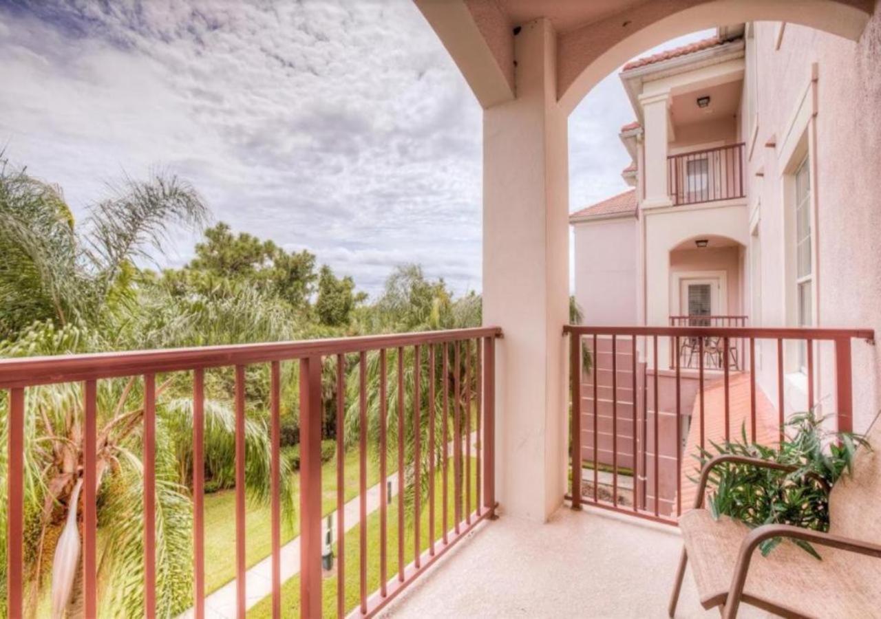Vista Cay W Free Access, Near