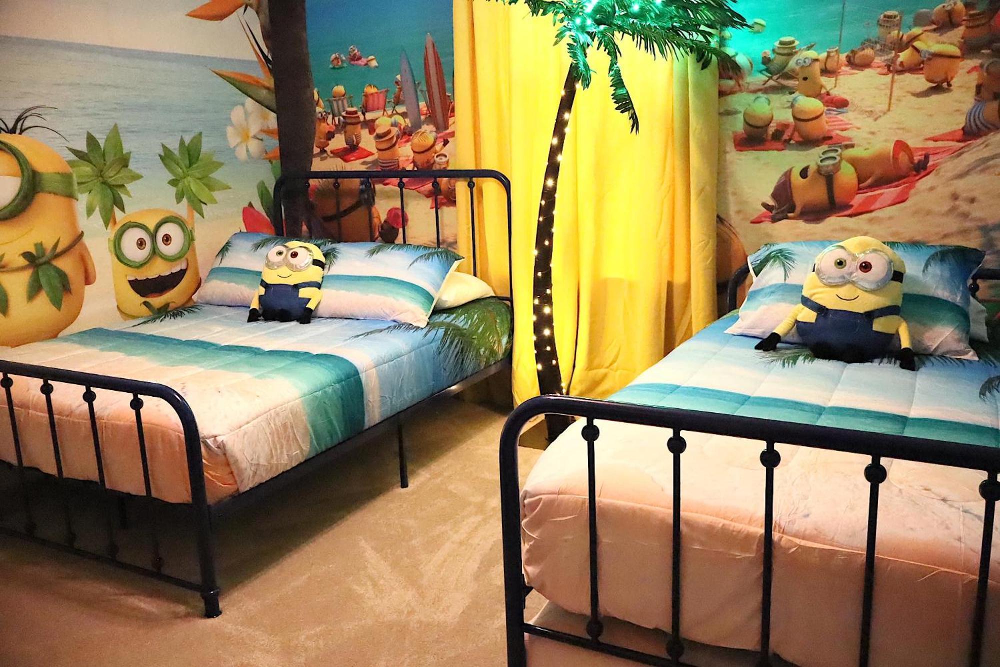Holiday home Spectacular 7 Bedroom With Private Pool *