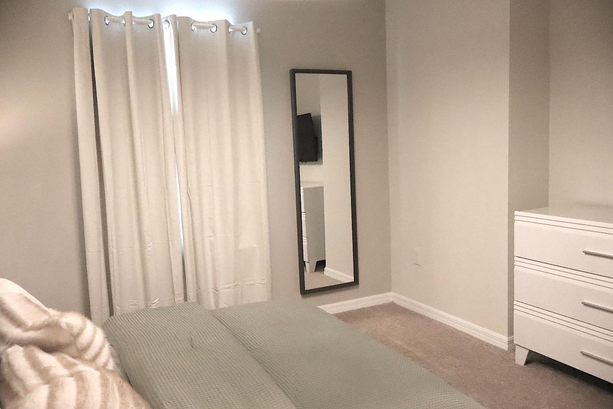 Spectacular 7 Bedroom With Private Pool Orlando