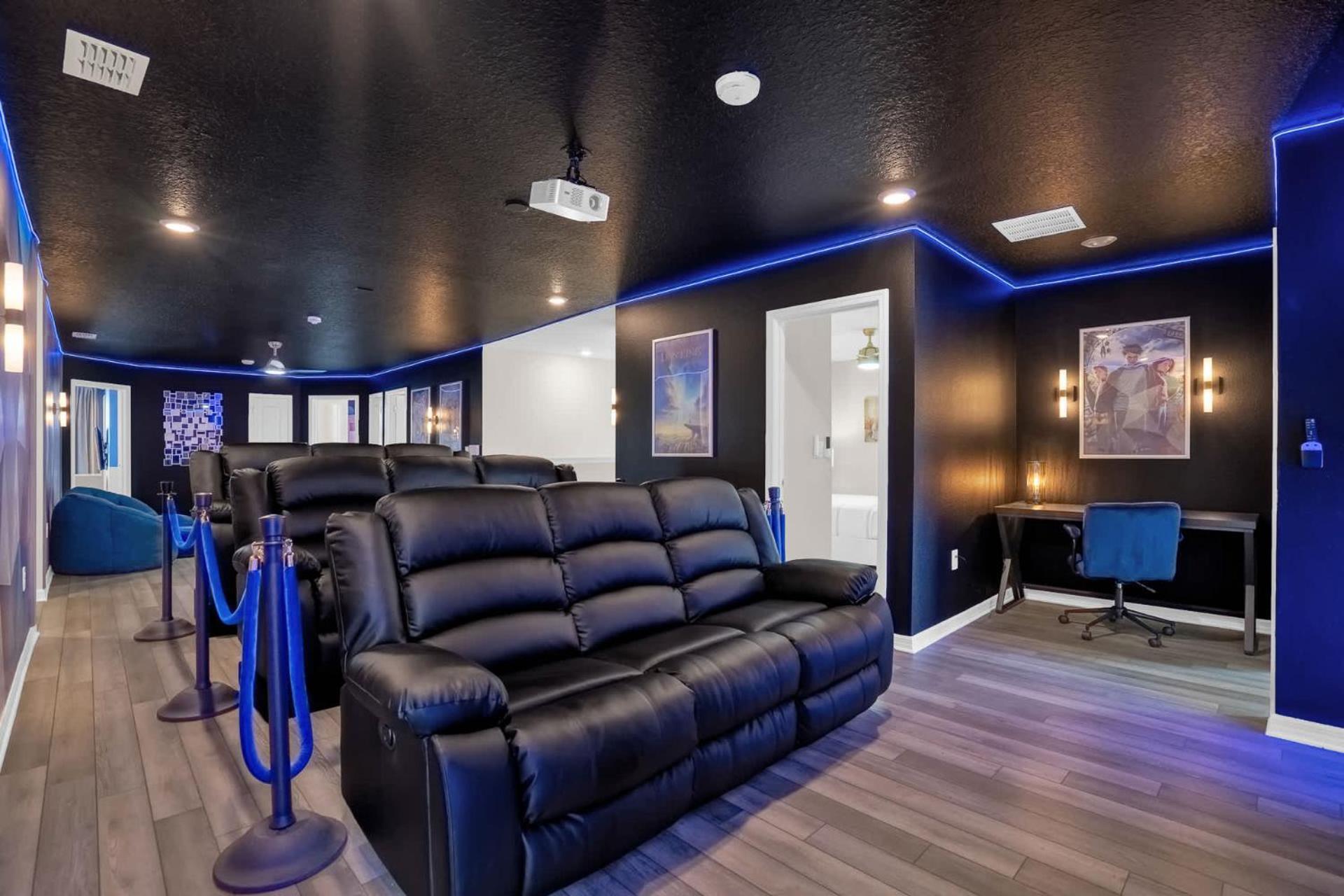 Upstay 20 Guest Capacity Mansion Near Holiday home