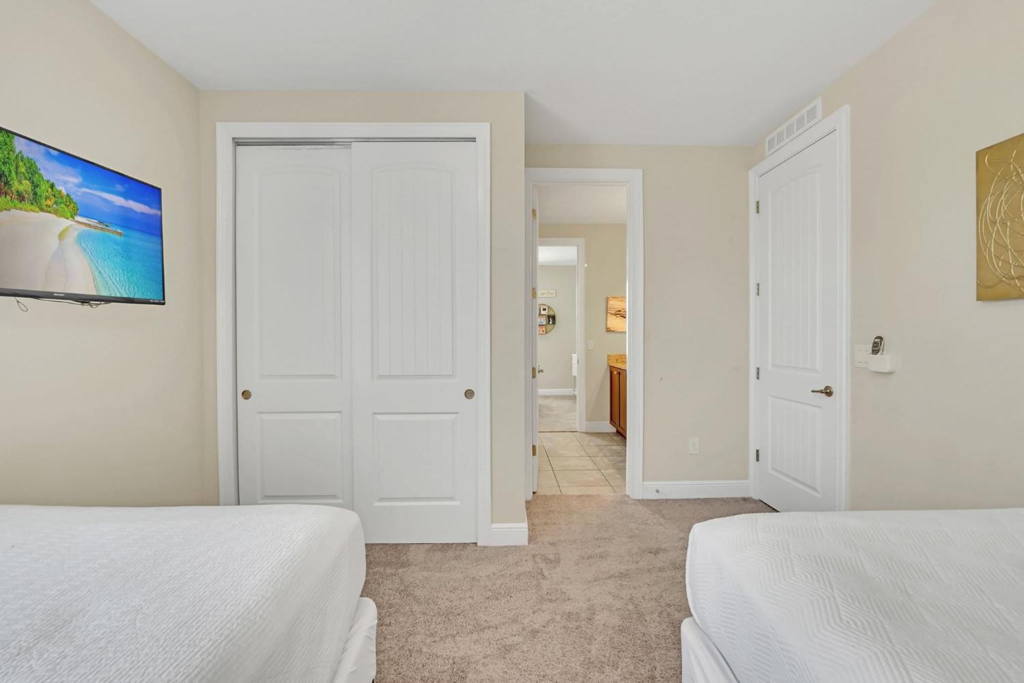 Luxe Family Escape At Encore At Reunion Holiday home