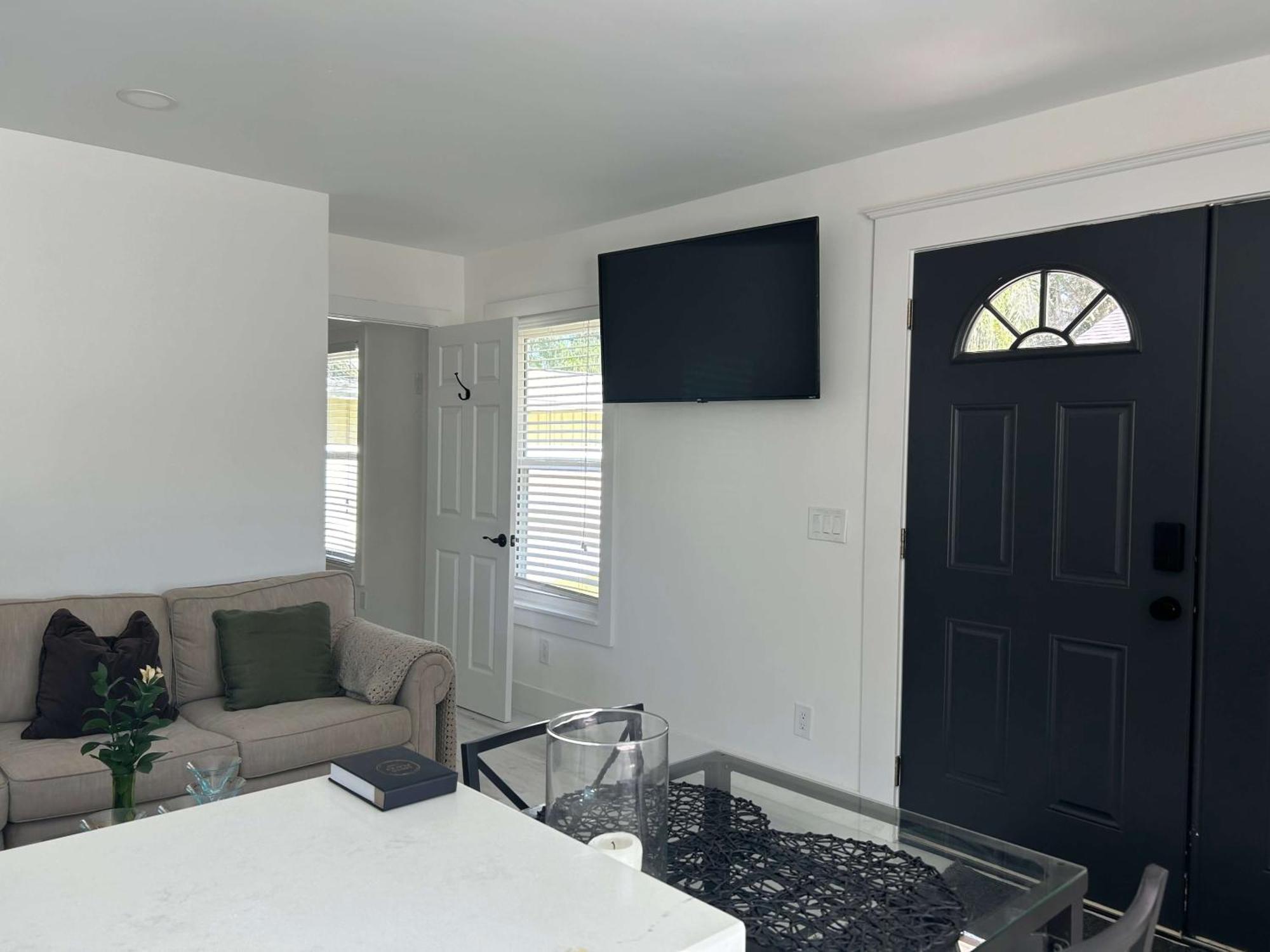 Apartment Tiny House 10 Min From Oia Sleeps 2