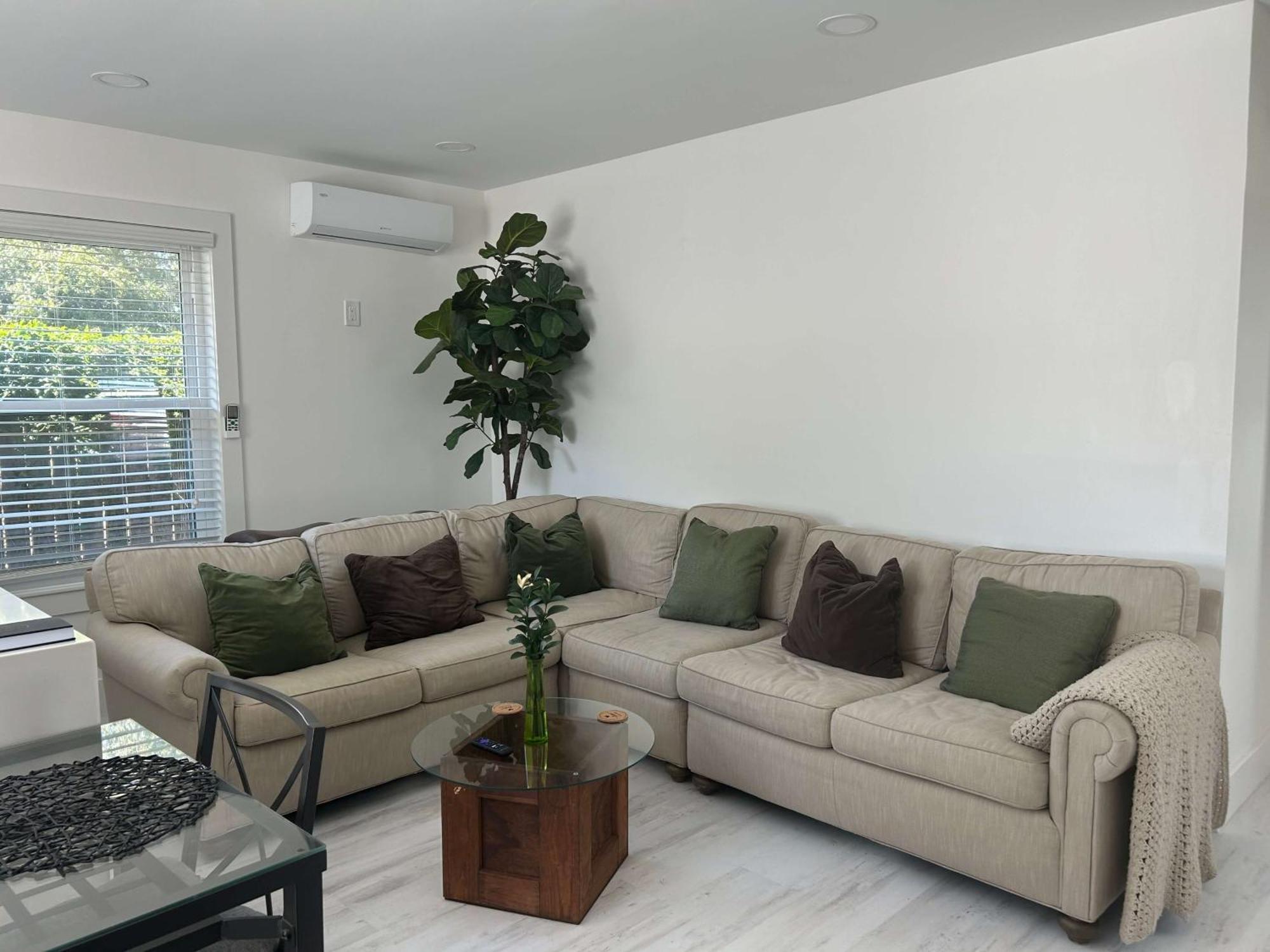 Tiny House 10 Min From Oia Sleeps 2 Orlando