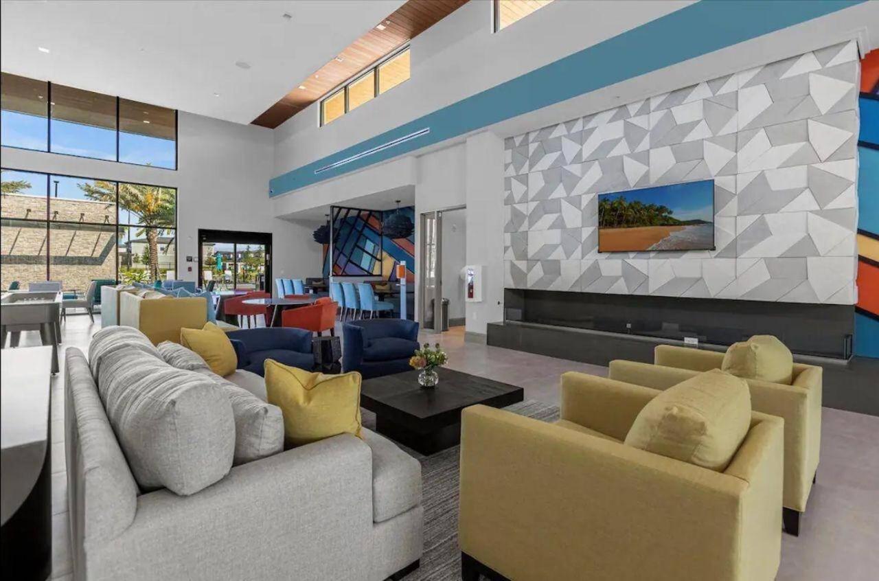 Lux 5br W Game Room, 4 & Private Poo *