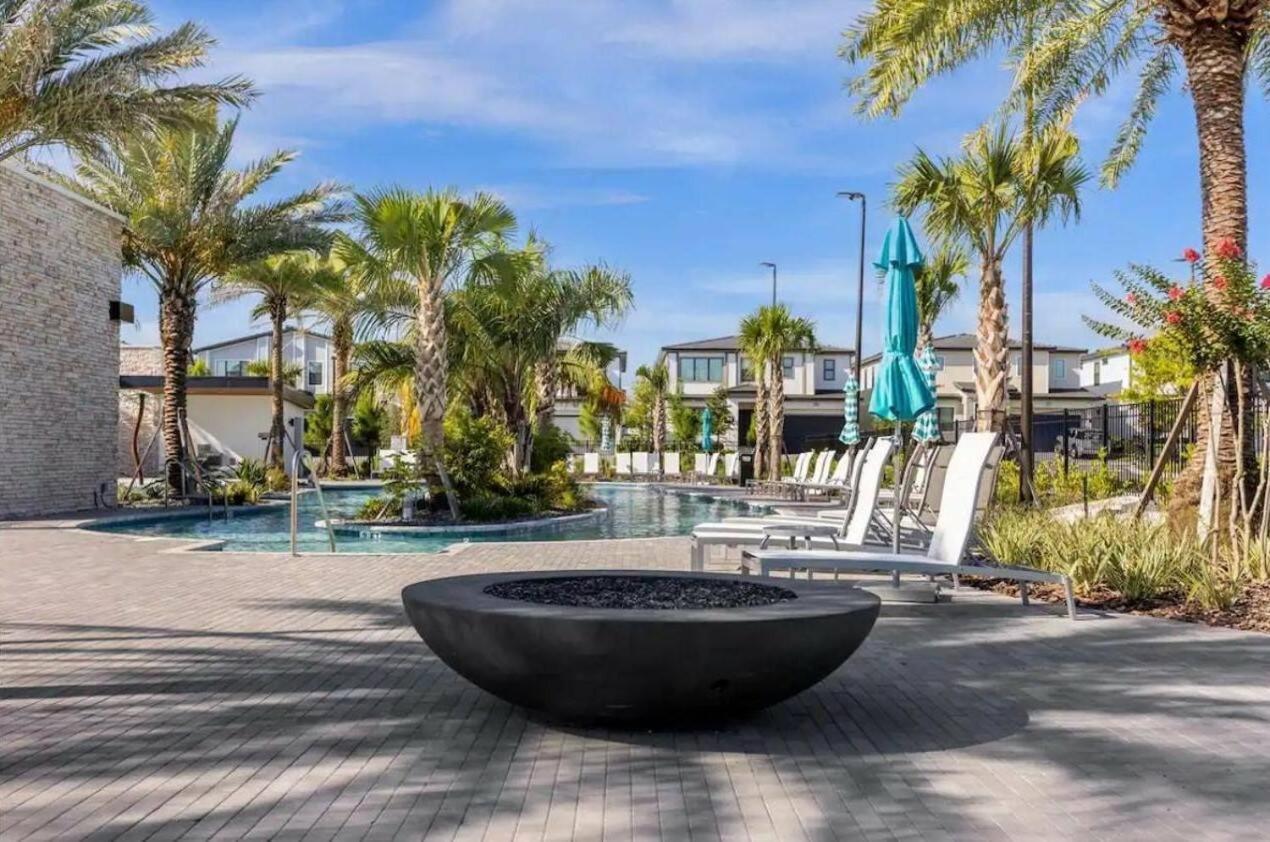 Holiday home Lux 5br W Game Room, 4 & Private Poo *