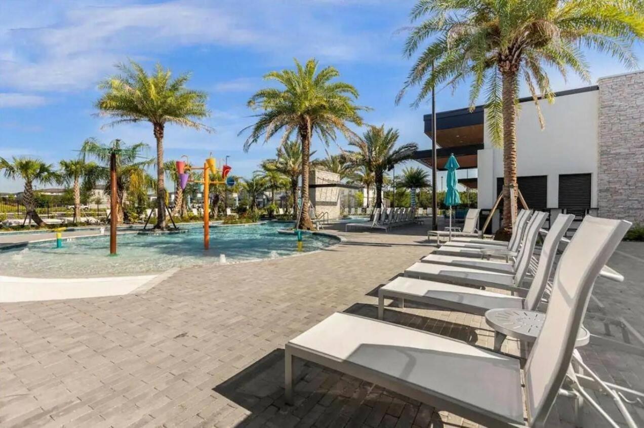 Lux 5br W Game Room, 4 & Private Poo