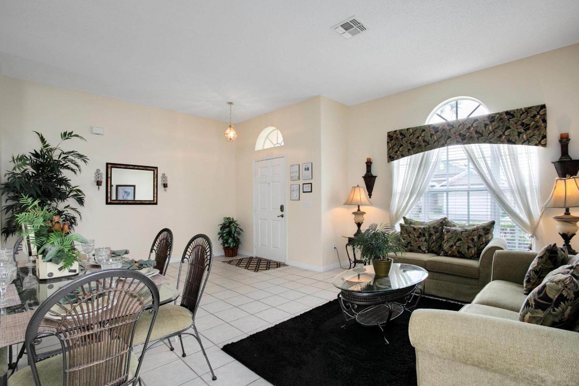 Tropical And Peaceful, 5 Bed With Pool & *