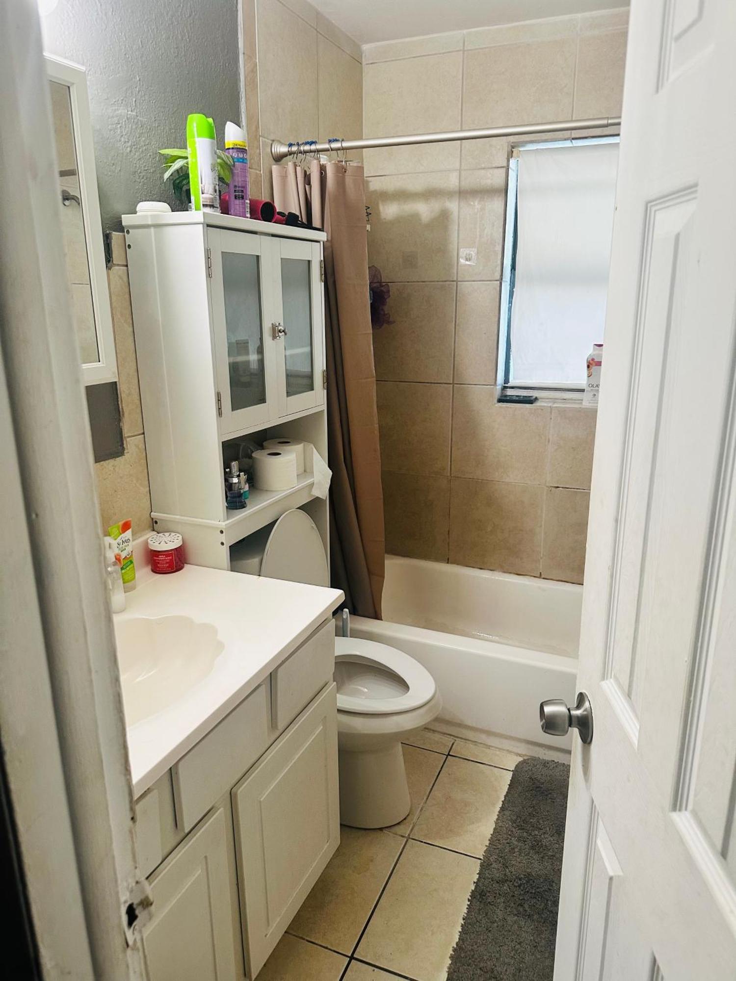 Downtown Private Deluxe Guest house *