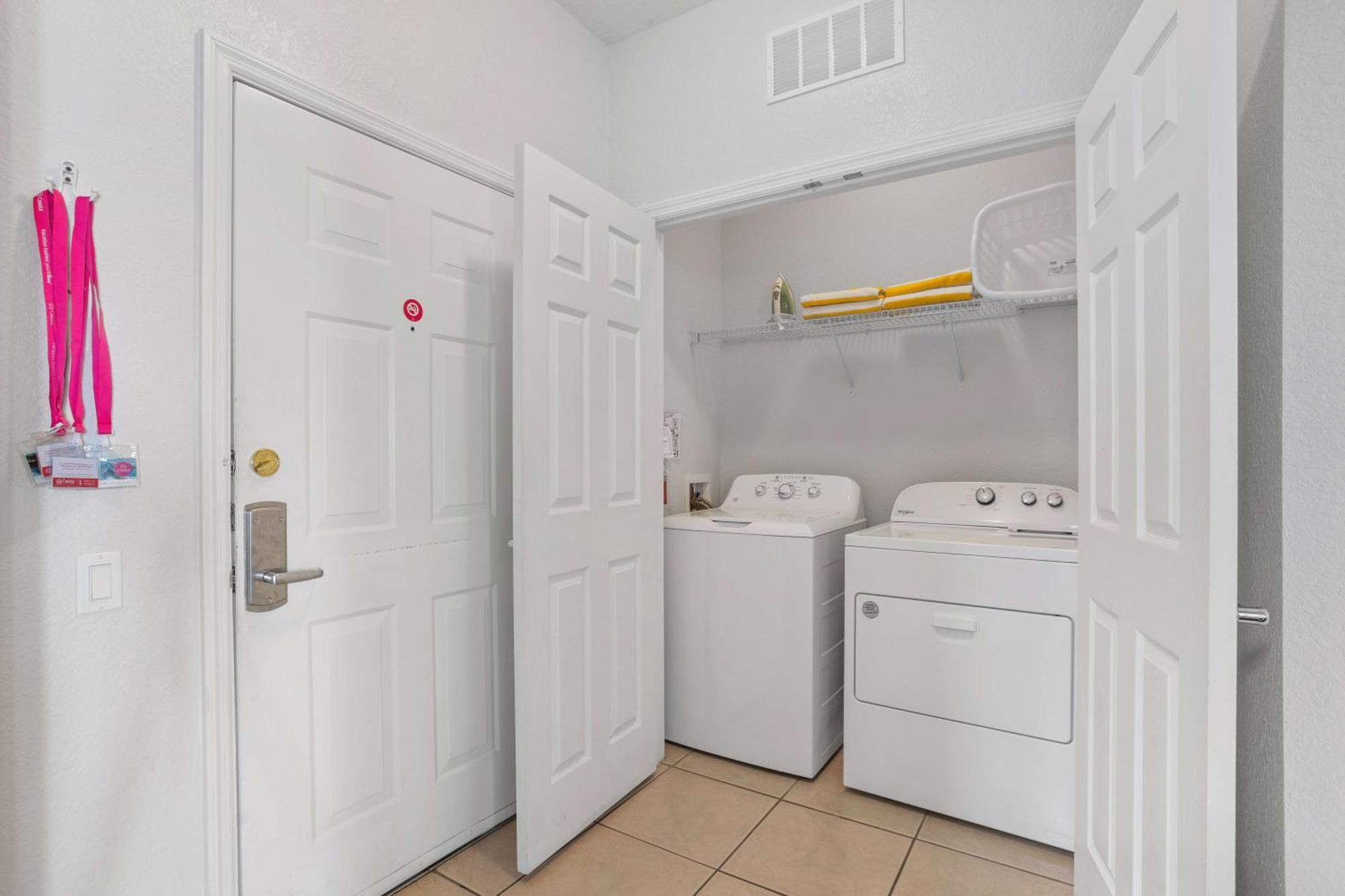 Cozy W Free Vista Cay Access Apartment Orlando