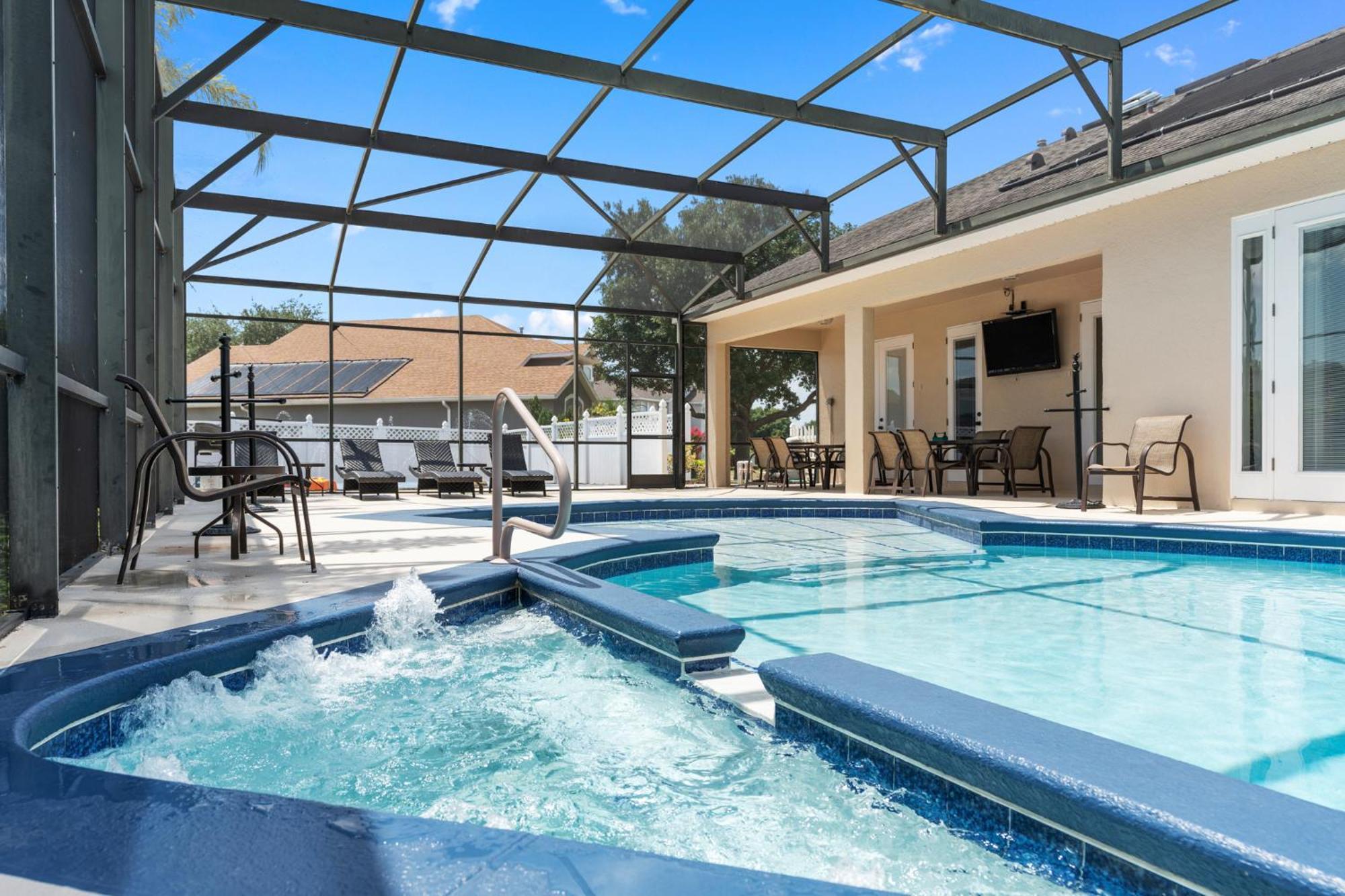Mickeys Sunrise - Phenomenal 7br Themed Theater Swingset Splashpad Gas Bbq - 2 Miles To