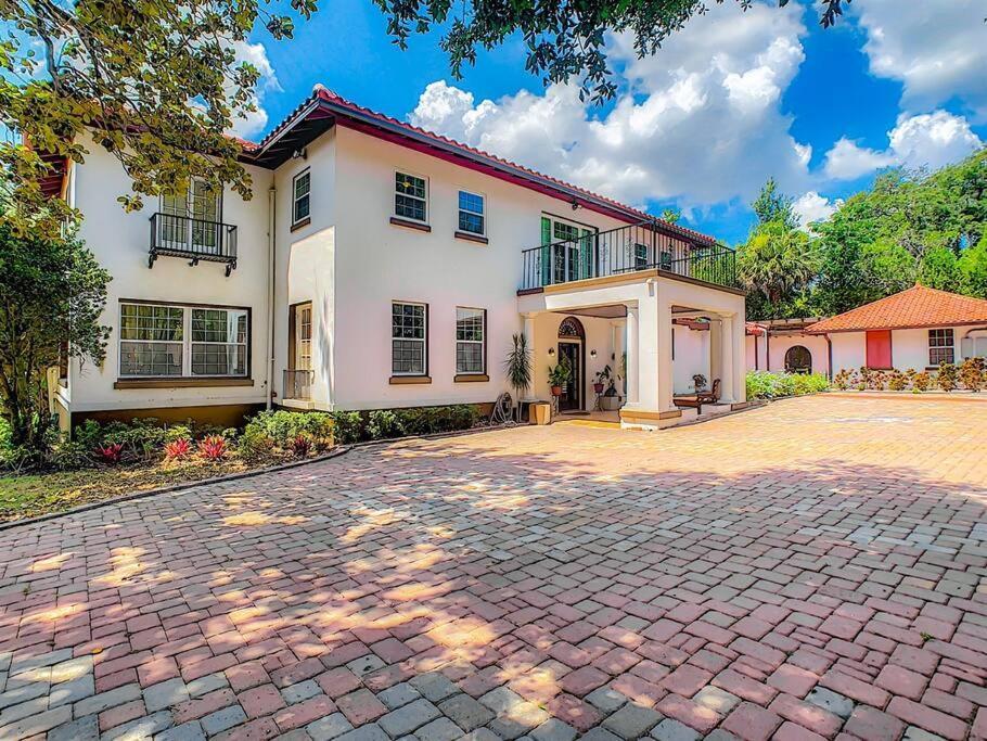 Holiday home 6 Bedroom Historic