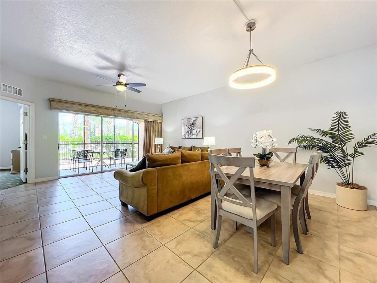 Apartment Spacious 3 Bed 3 Bath Luxury 5 Min From