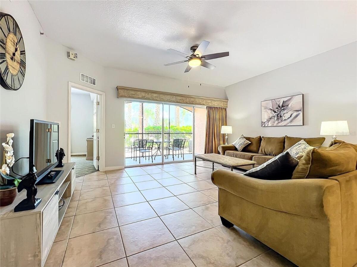 Apartment Spacious 3 Bed 3 Bath Luxury 5 Min From