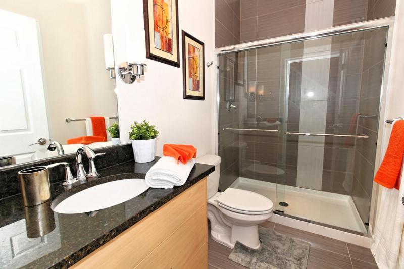 17413 Luxury Pool Serenity Haven, 3br, Balcony Orlando