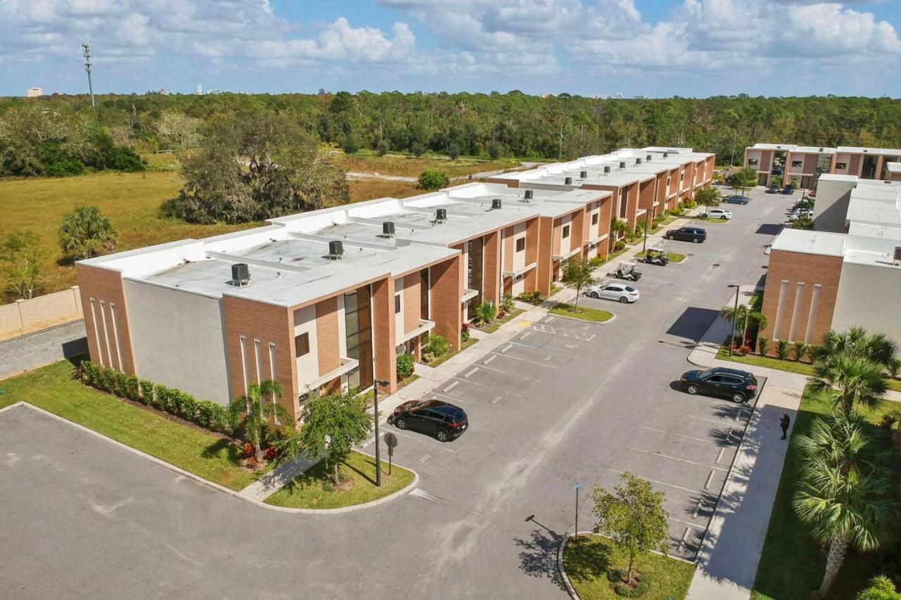 3 Bedroom 4 Bathroom Magic Village 3099 Orlando