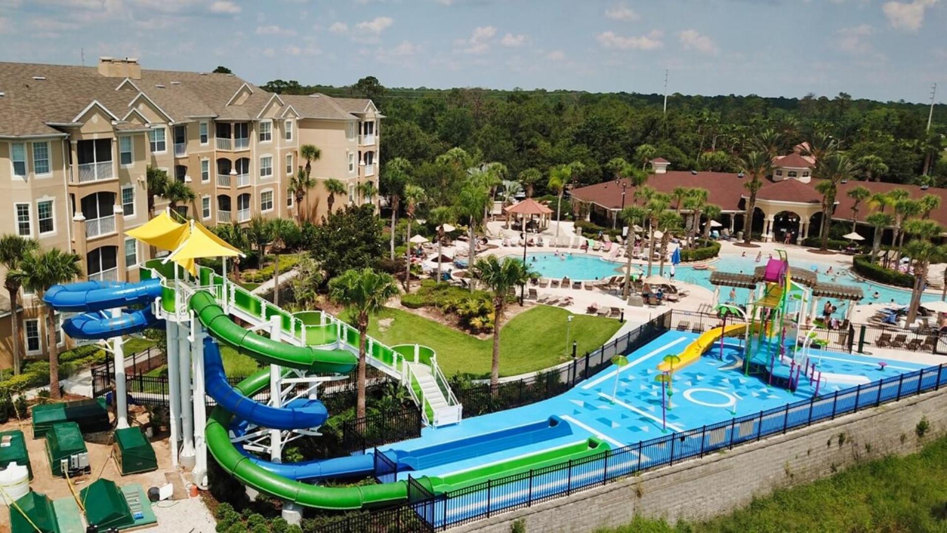 Townhome 6436: Family Fun Near World *