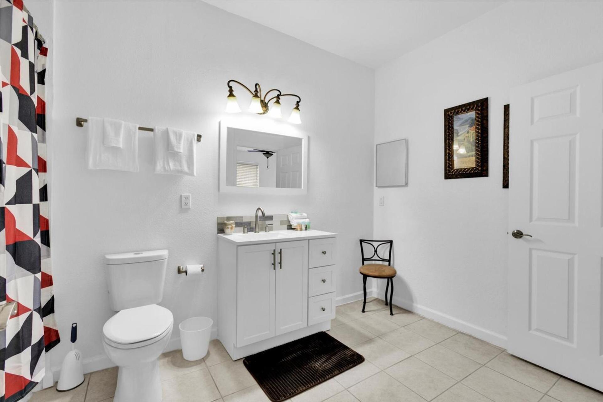 Villa Experience Luxury At 6418 Windsor Hills *