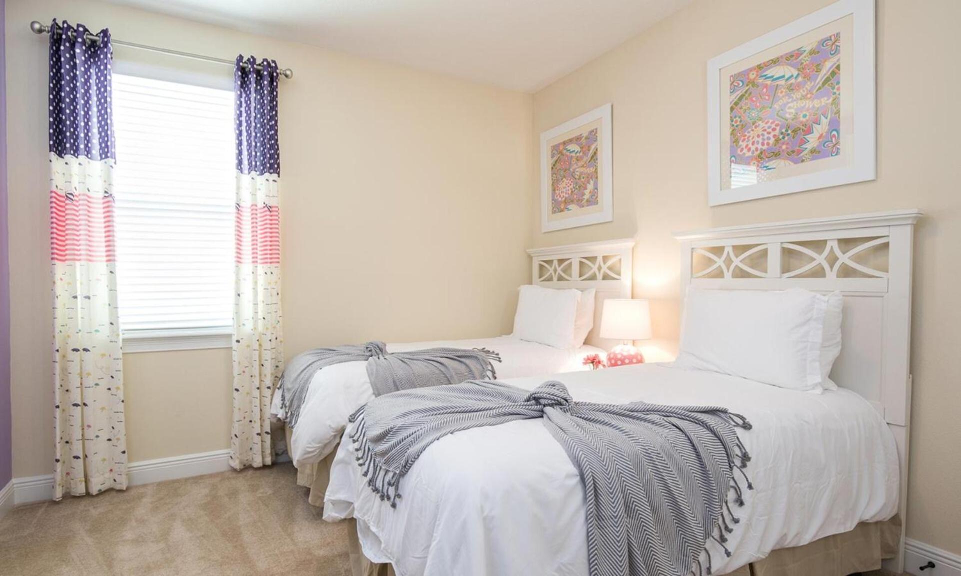 5 Star On Orlando's Exclusive Encore At Reunion 4355 Villa