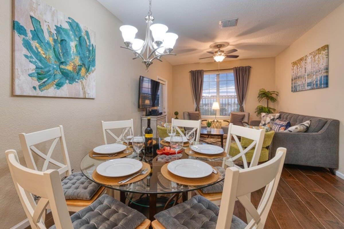 Deluxe 3 Bedroom 404 *
