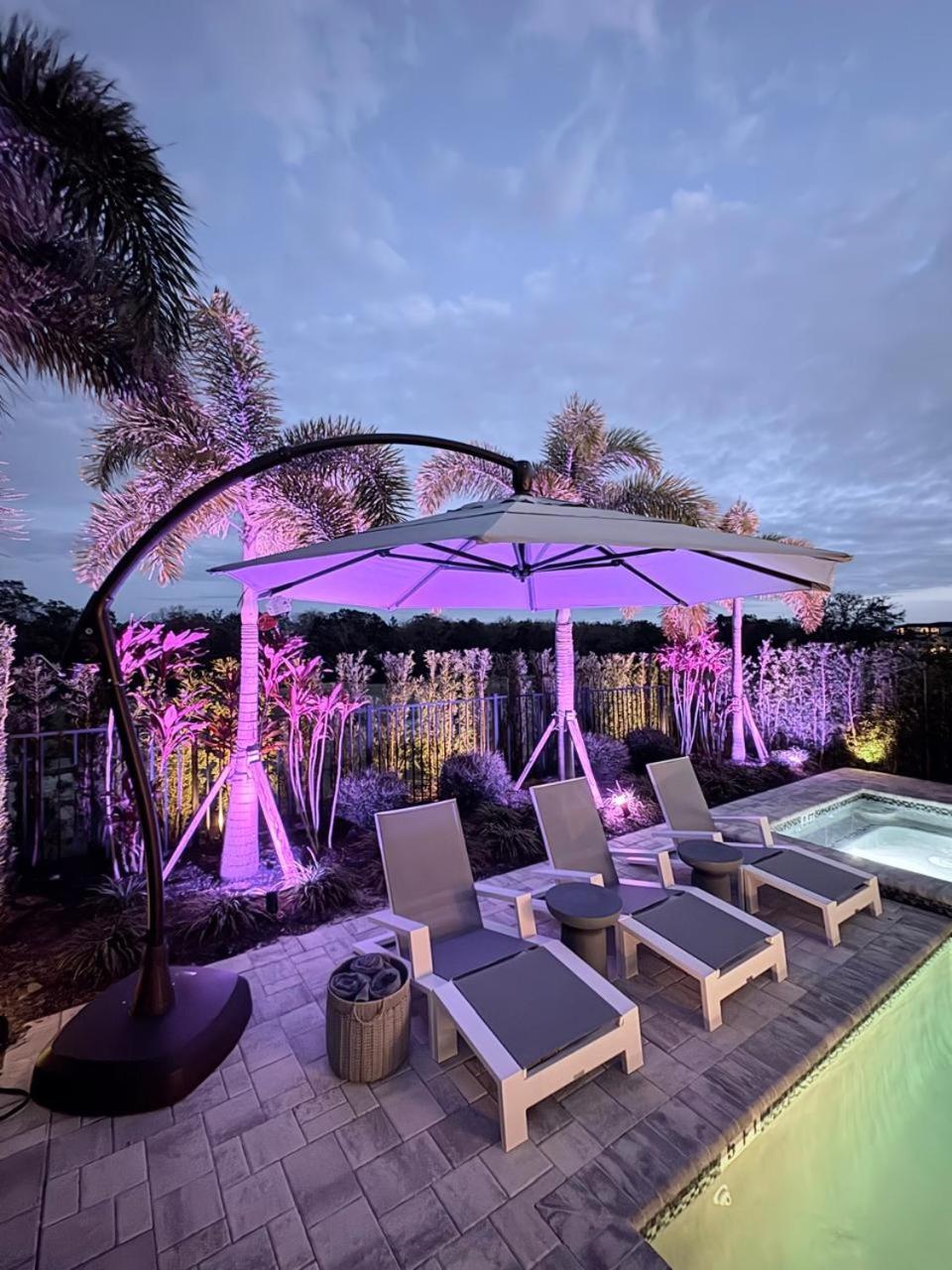 Beautiful House With Pool In Reunion 15 Minutes From Holiday home Orlando