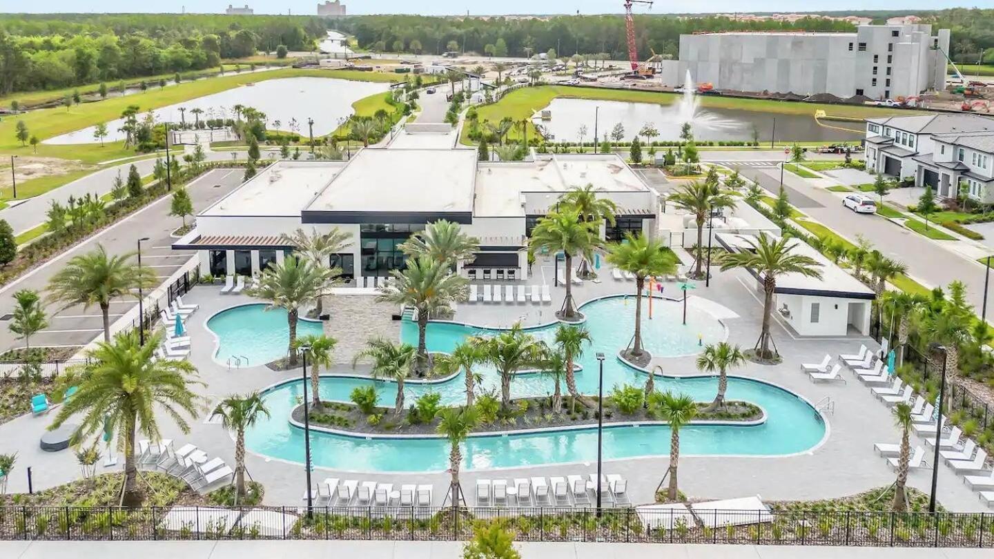 New 5bed Townhome Close To Sea World 10269 Orlando