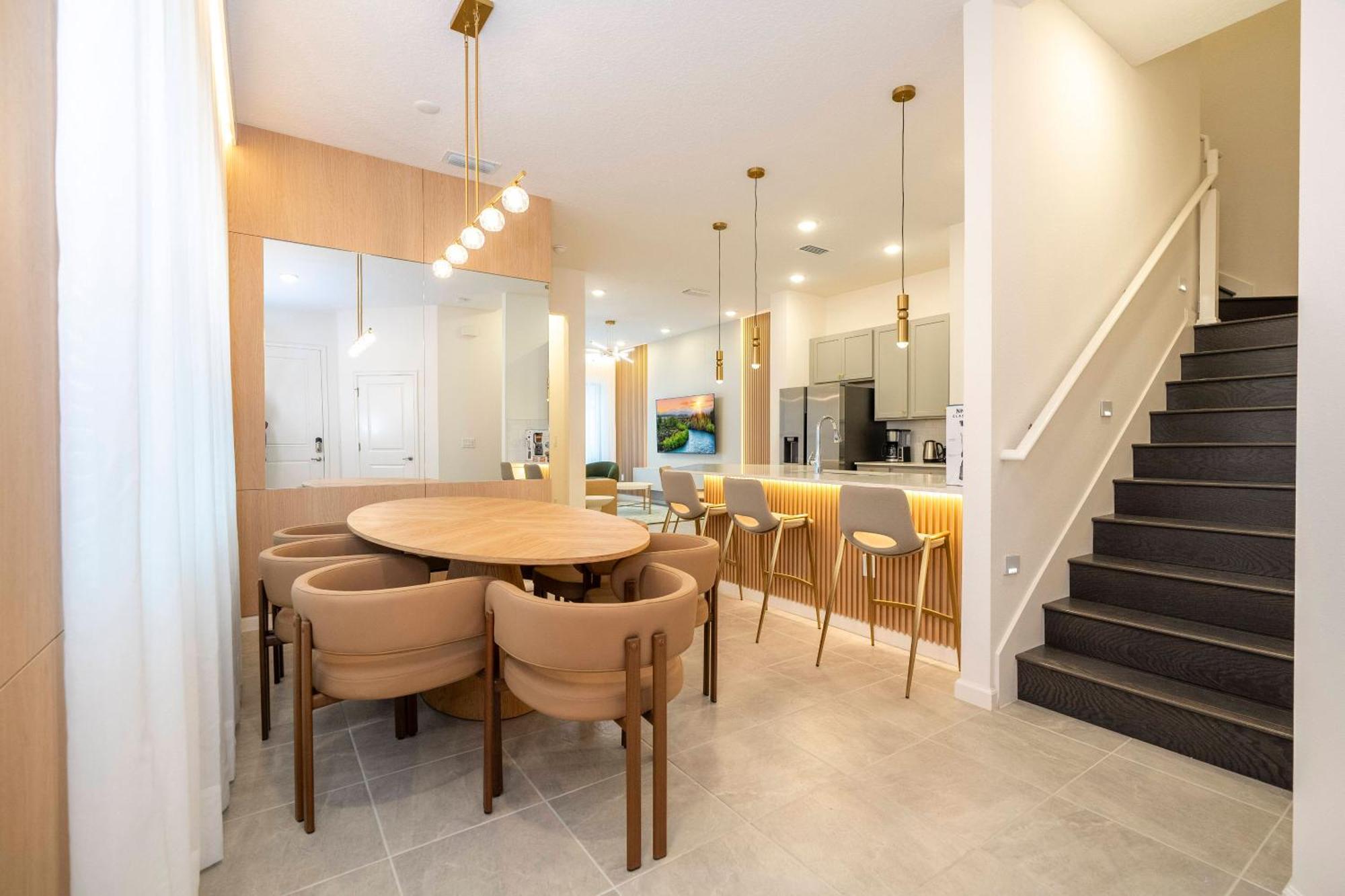 New 5bed Townhome Close To Sea World 10269 *