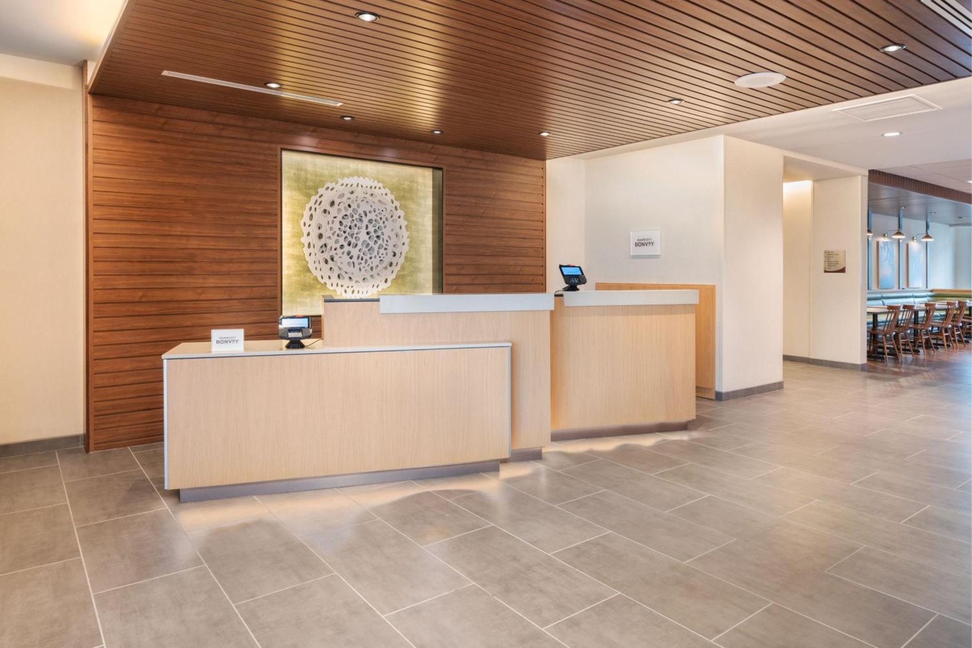 Fairfield By Marriott & At Millenia Hotel *