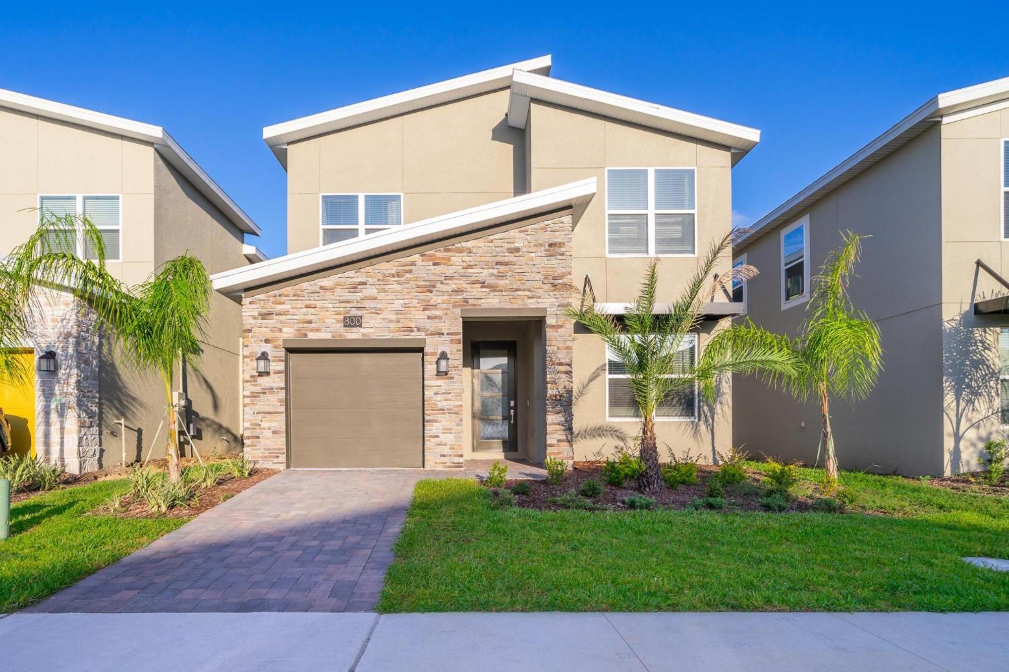 Holiday home 800mo 5 Bed/5 Ba