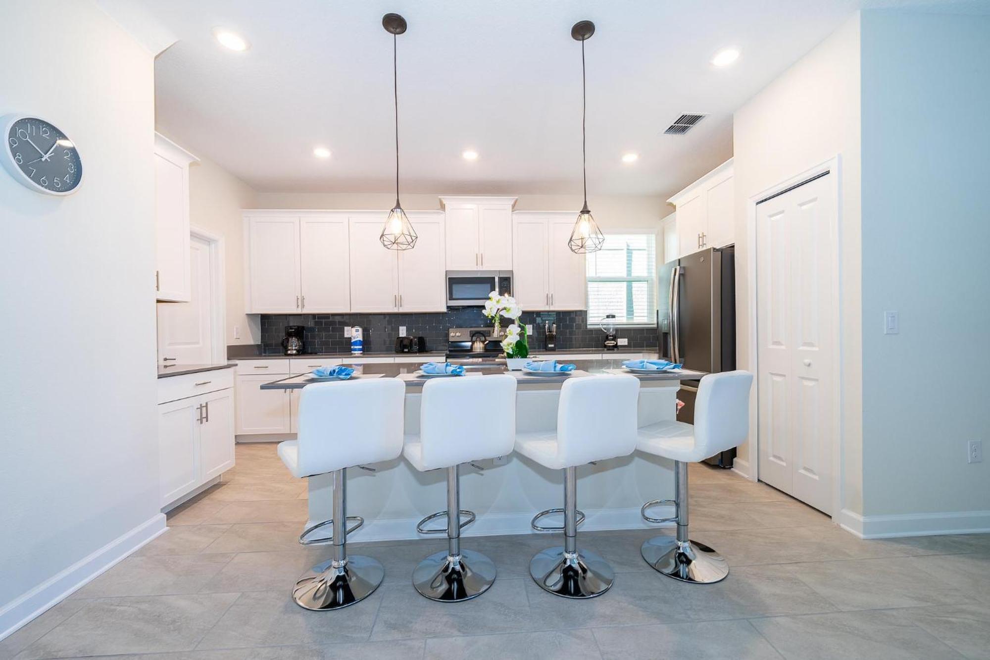 800mo 5 Bed/5 Ba * Orlando