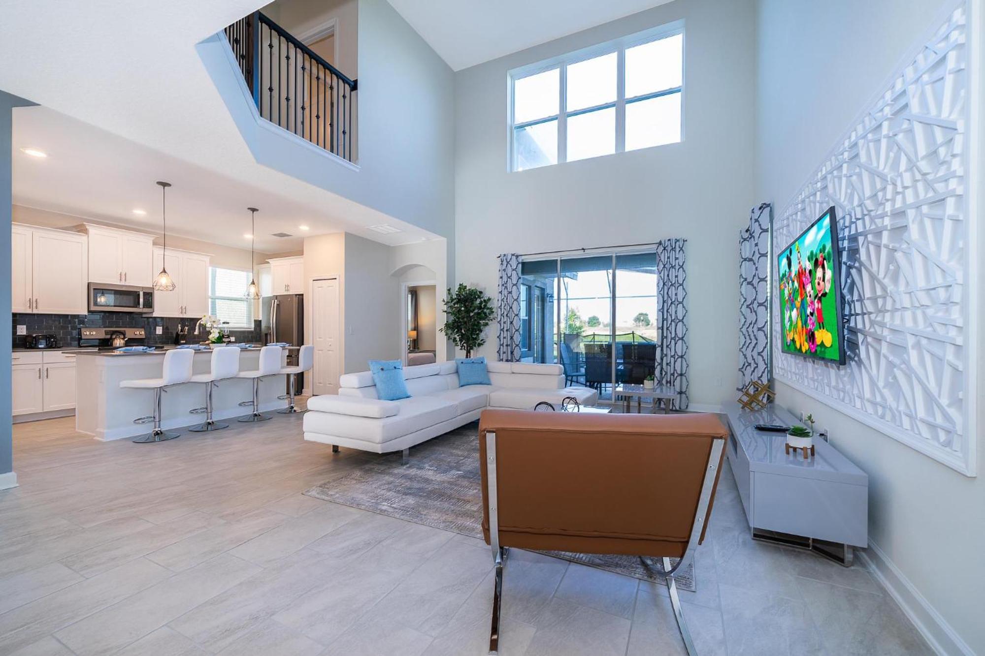 800mo 5 Bed/5 Ba *