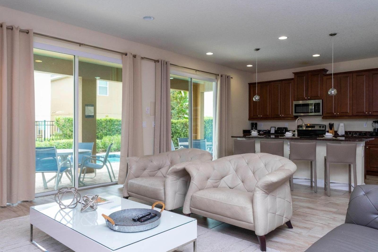 421 Np - Exquisite Retreat At Encore *