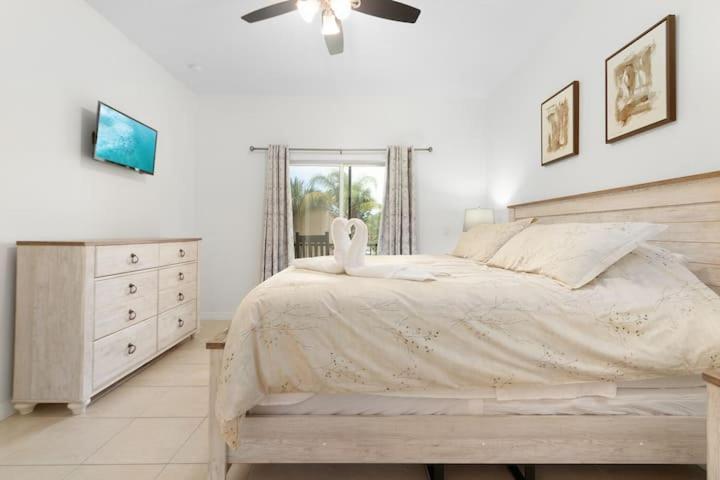 Holiday home Oakwater W/ Arcade & Pool Table - 15 Min To Orlando