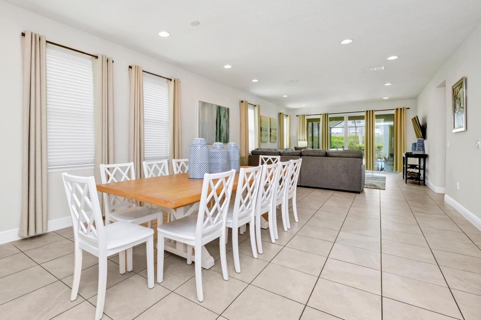 Spacious With Private Pool Near With Water Park Access At Encore By Renty - 7720ff Holiday home