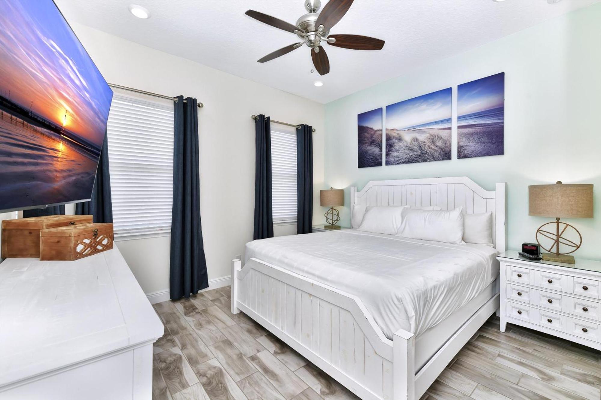 Sky Blue And Palm Trees Near With Margaritaville Access - 8071kd