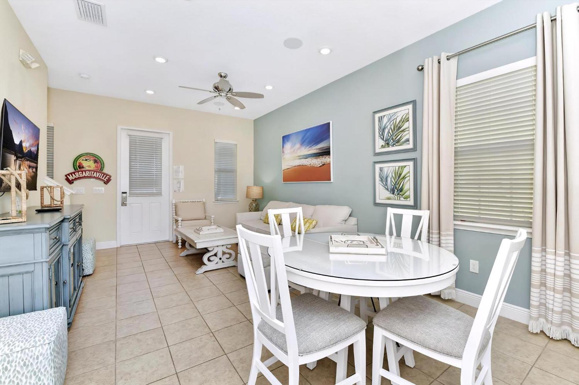 Holiday home Casa Blanca With Hot Tub Near With Margaritaville Access - 8032su