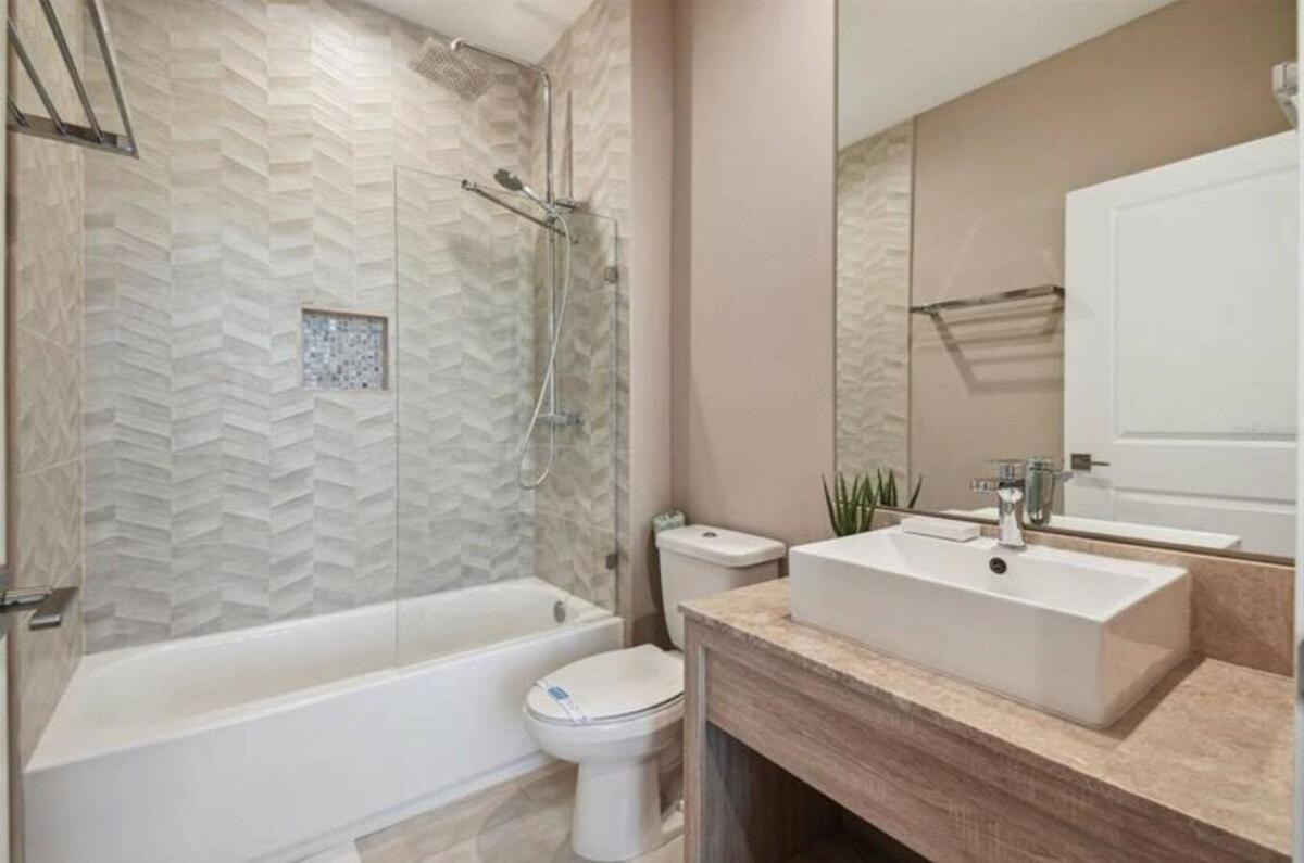 Dluxx Magic Village 3 Miles From 7454 Holiday home Orlando