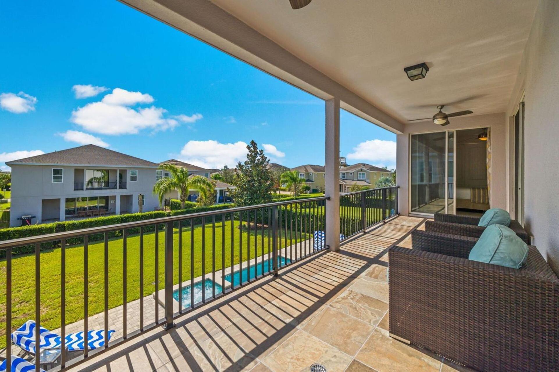 Villa Indulge In Opulence: Where Comfort Meets Endless Fun