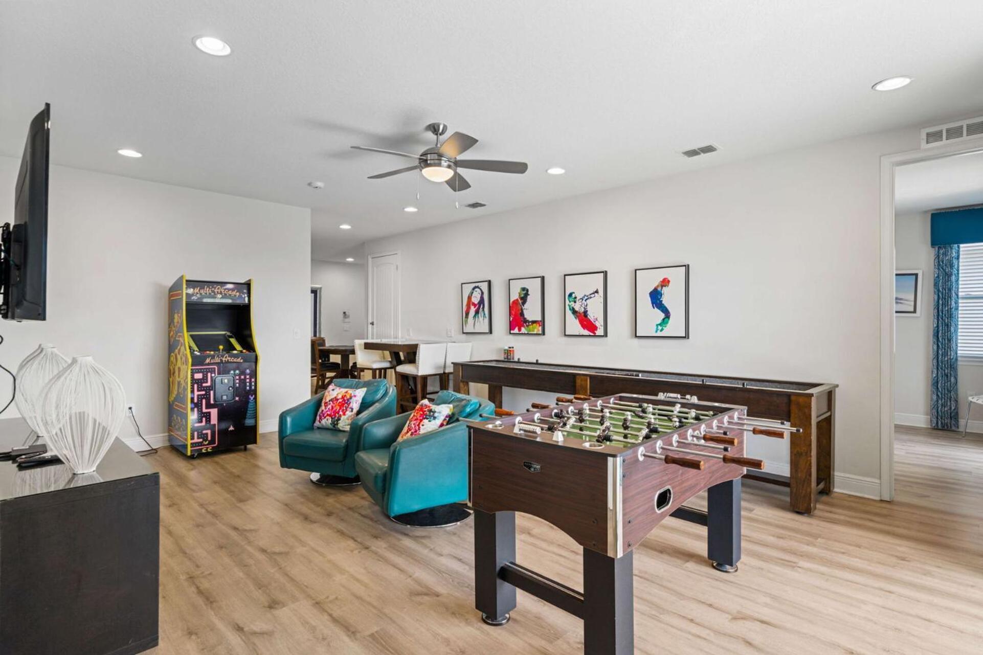Indulge In Opulence: Where Comfort Meets Endless Fun *
