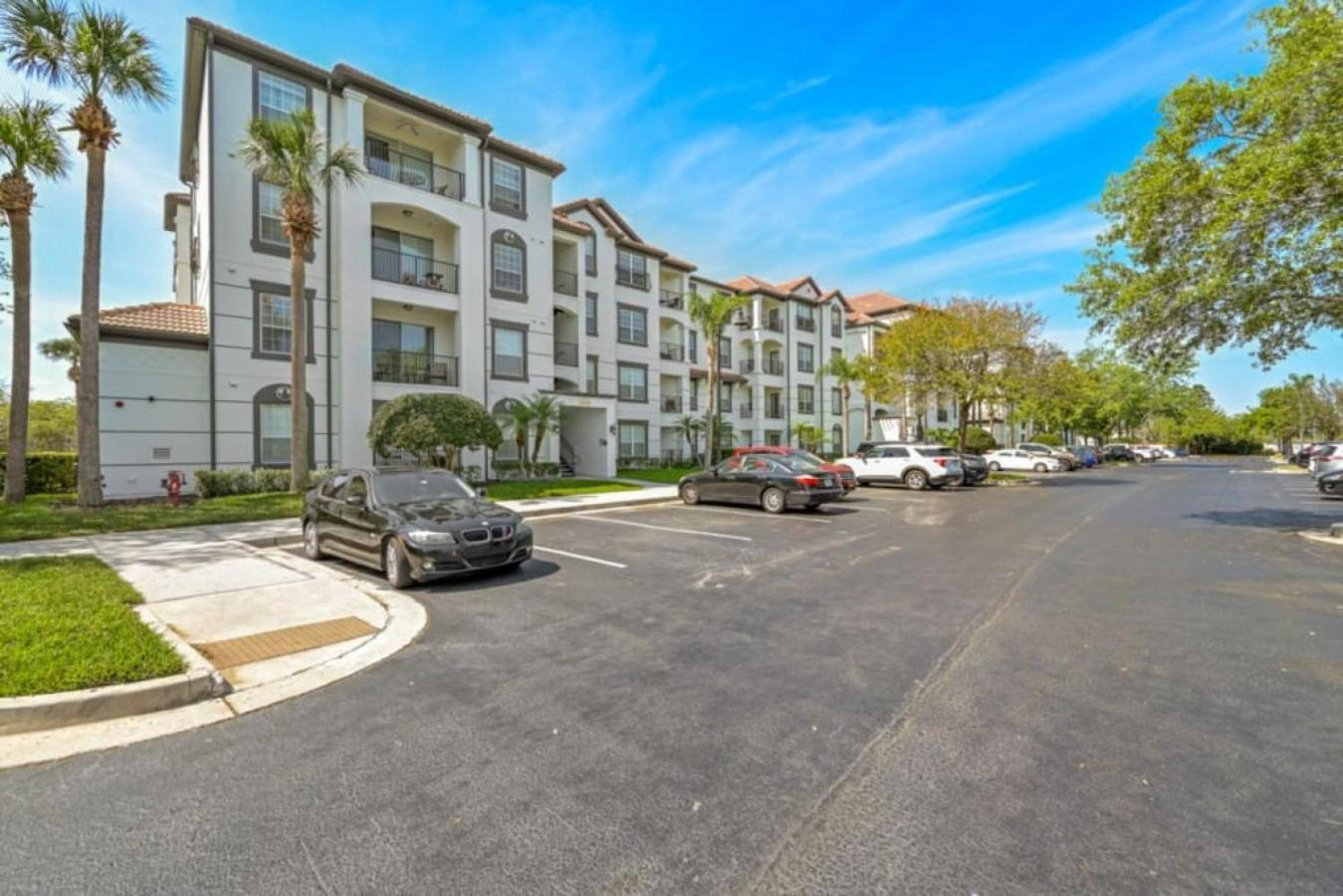 Holiday home Is2-310 - New Listing - Near Major Attractions