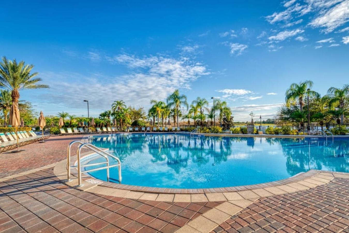 Holiday home Is2-310 - New Listing - Near Major Attractions