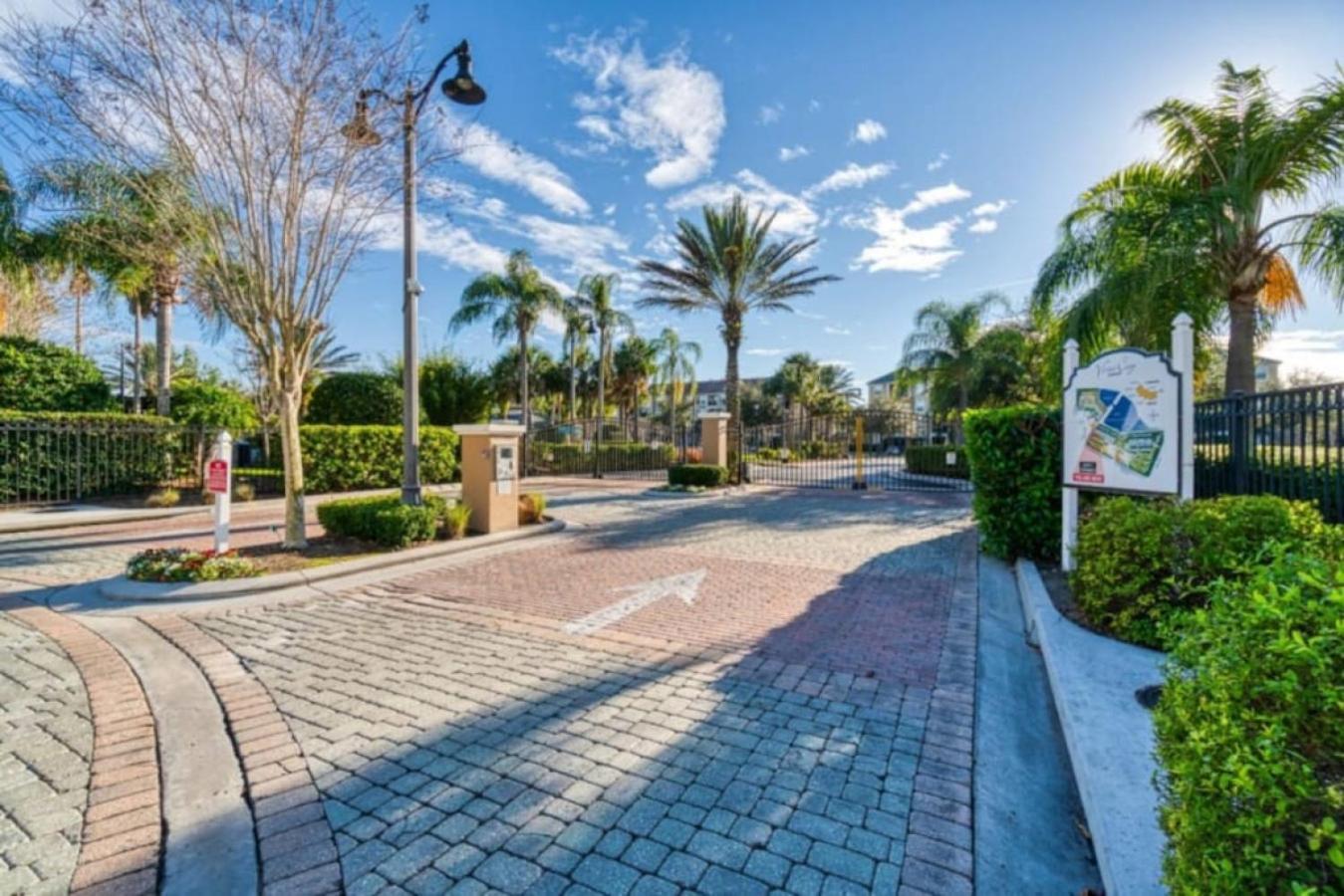 Is1 110 - Lakefront Unit - Near Major Attractions Orlando